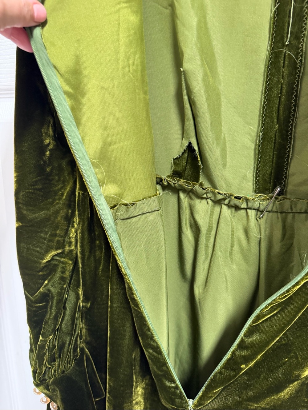 Olive Green Velvet Long Sleeve Maxi Dress with Cream Bow Vintage Size M - Picture 7 of 15